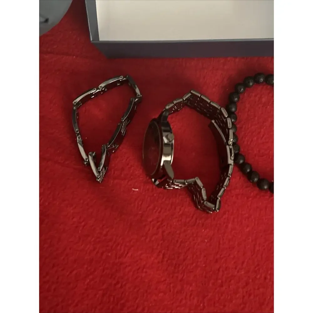 Men’s Yaamava Watch Set New 3 Piece Black New in box